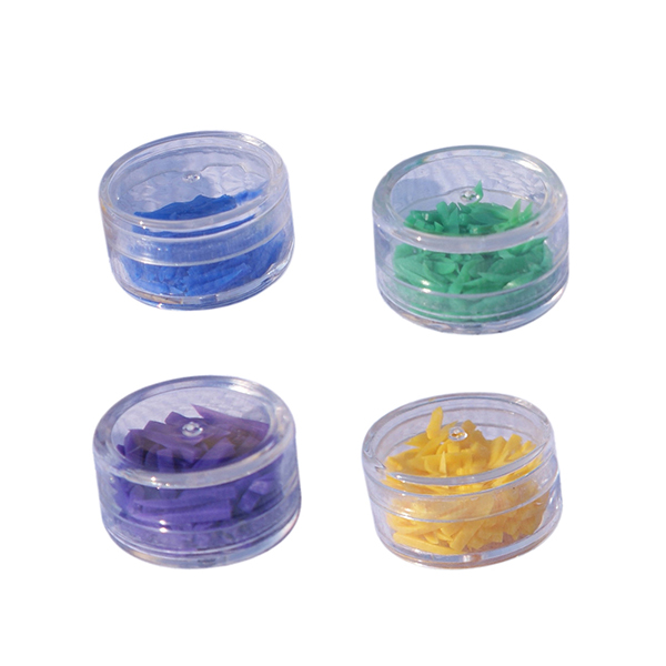 Common plastic wedges DKA0725